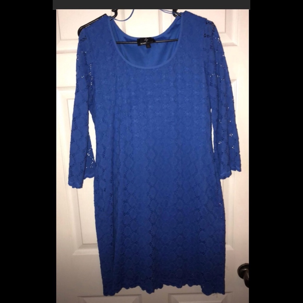 Blue dress really Pops blue eyes